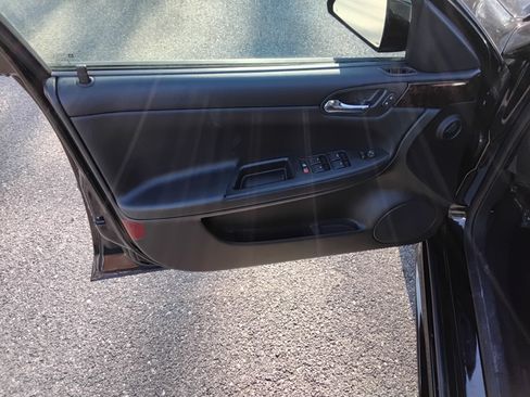 Used 2014 Chevrolet Impala Limited LS image 11