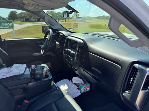 Used 2016 Chevrolet Silverado 1500 LT w/ LT Plus Package image 8