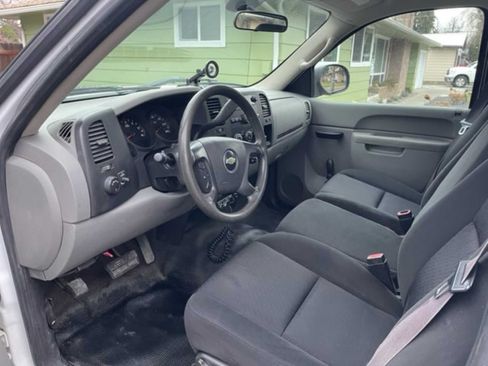Used 2011 Chevrolet Silverado 1500 W/T image 5