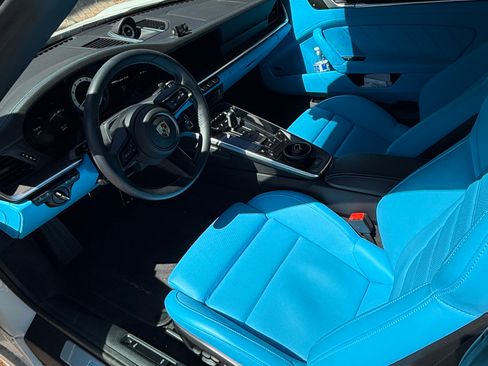 Used 2024 Porsche 911 Targa 4S image 5