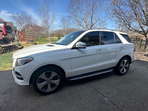Used 2017 Mercedes-Benz GLE 350 4MATIC image 22