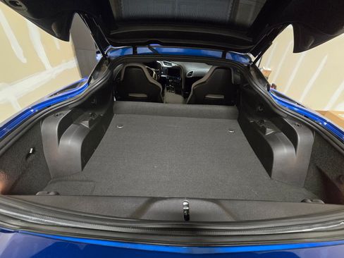 Used 2015 Chevrolet Corvette Stingray Coupe w/ 2LT Preferred Equipment Group image 15