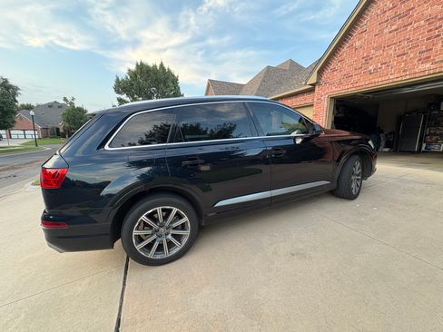 Used 2018 Audi Q7 3.0T Premium AWD/4WD image 6