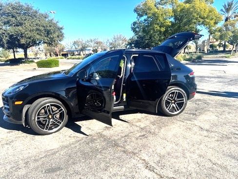 Used 2019 Porsche Macan S image 2