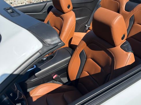 Used 2019 Chevrolet Camaro LT w/ RS Package image 5