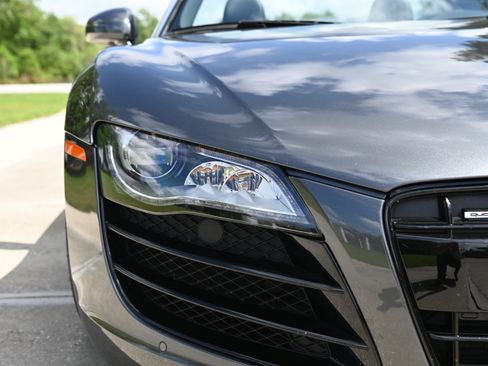 Used 2011 Audi R8 V10 image 29