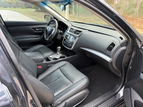 Used 2017 Nissan Altima 2.5 S w/ Power Driver Seat Package image 8