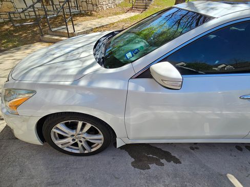 Used 2014 Nissan Altima 3.5 SL w/ Technology Package image 2