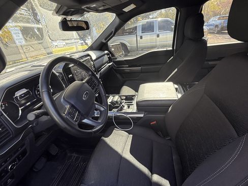 Used 2023 Ford F150 XLT w/ Equipment Group 302A High image 8