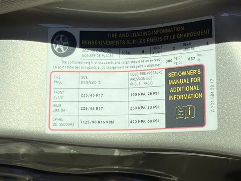 Used 2010 Mercedes-Benz C 300 Sedan image 29