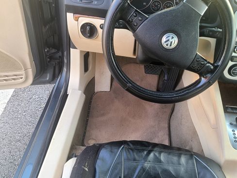 Used 2008 Volkswagen Eos Lux image 8