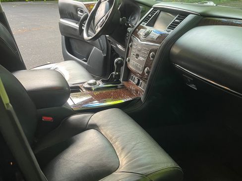 Used 2017 Nissan Armada SL w/ Moonroof Package AWD/4WD image 8