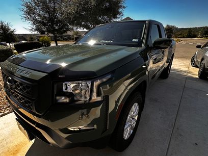 Used 2022 Nissan Frontier SV