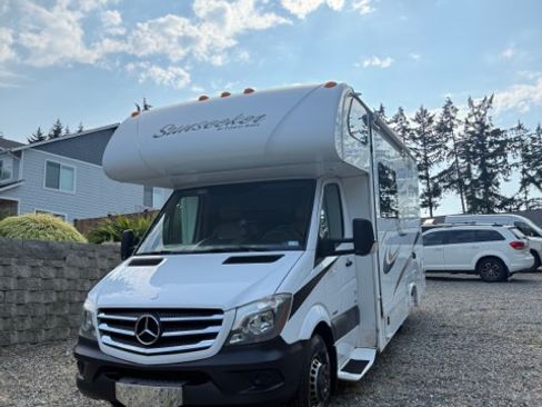 Used 2014 Mercedes-Benz Sprinter 3500 image 15