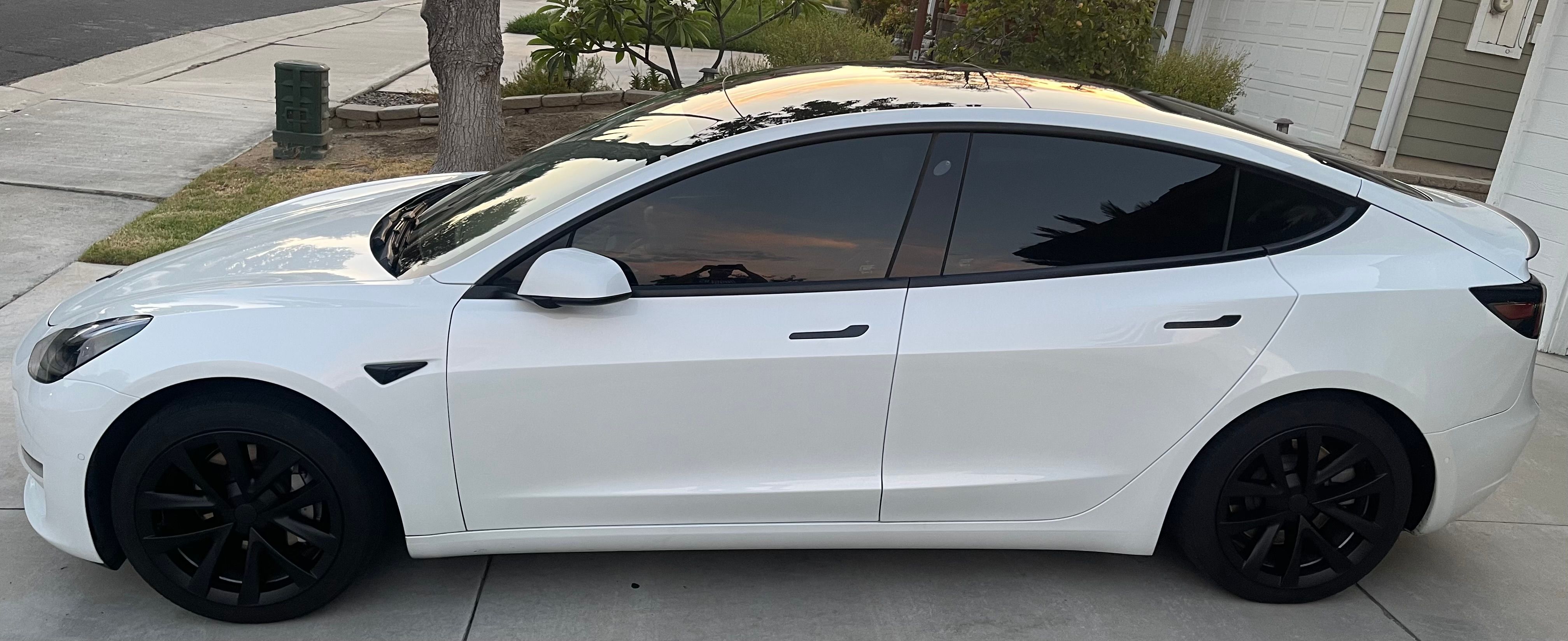 Used 2022 Tesla Model 3 RWD image 8