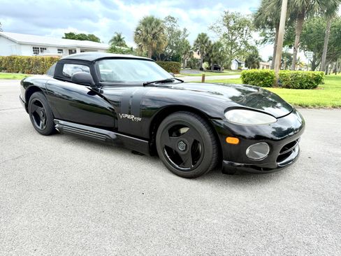 Used 1995 Dodge Viper RT/10 image 11