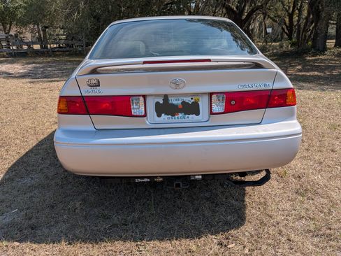 Used 2001 Toyota Camry LE image 8