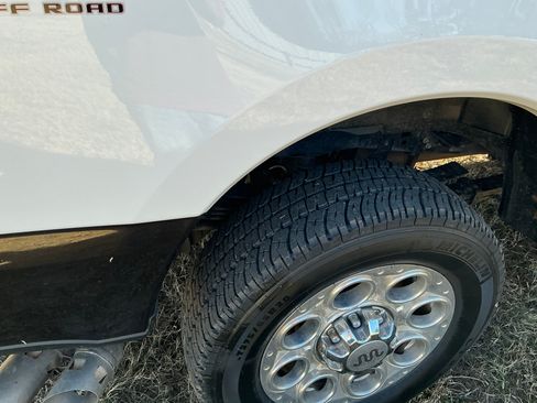 Used 2024 Ford F350 King Ranch w/ FX4 Off-Road Package image 11