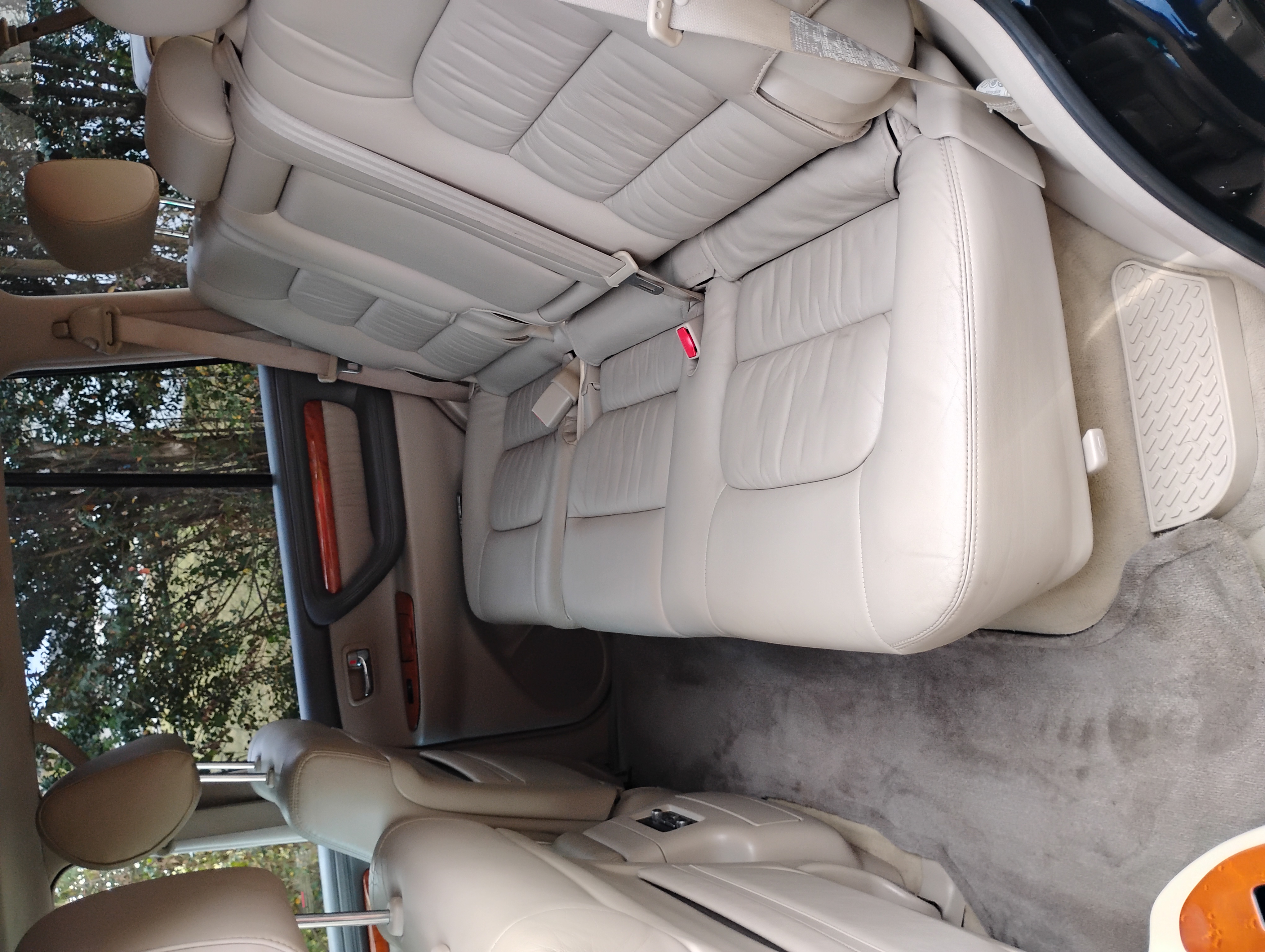 Used 2004 Lexus LX 470 4WD image 13