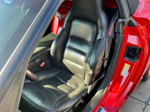 Used 2008 Chevrolet Corvette Convertible w/ Preferred Equipment Group image 5