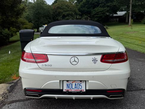 Used 2017 Mercedes-Benz S 550 Cabriolet image 4