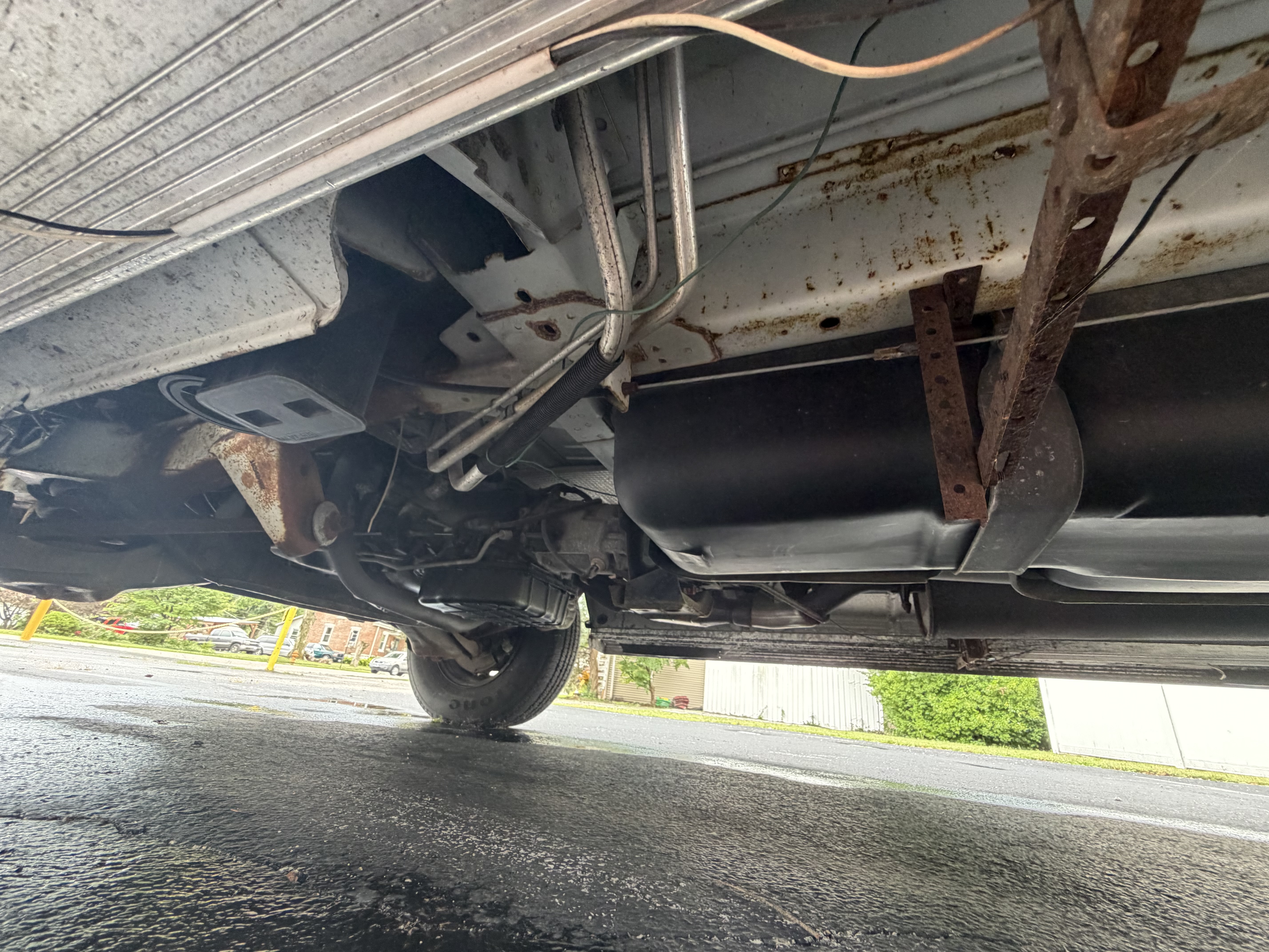 Used 2001 Dodge B3500 RWD image 10