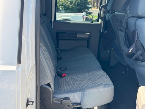 Used 2014 Ford F250 XLT w/ XLT Premium Package AWD/4WD image 11