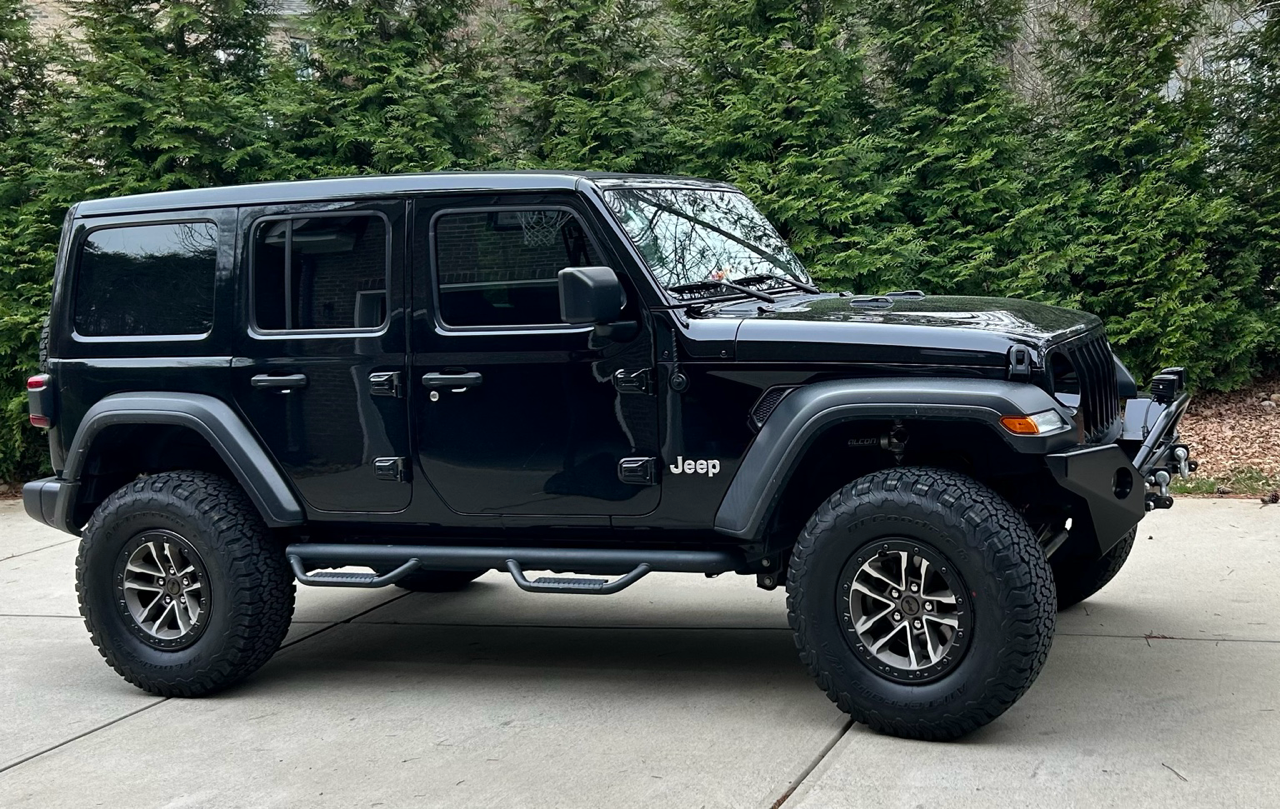 Used 2020 Jeep Wrangler Unlimited Sport S w/ Sun And Sound Package AWD/4WD image 1