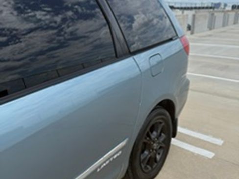 Used 2006 Toyota Sienna XLE Limited FWD image 13