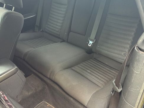 Used 2013 Dodge Challenger R/T image 9