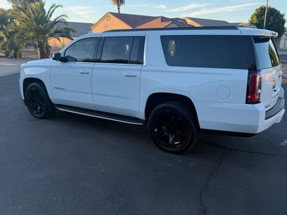 Used 2019 GMC Yukon XL SLT
