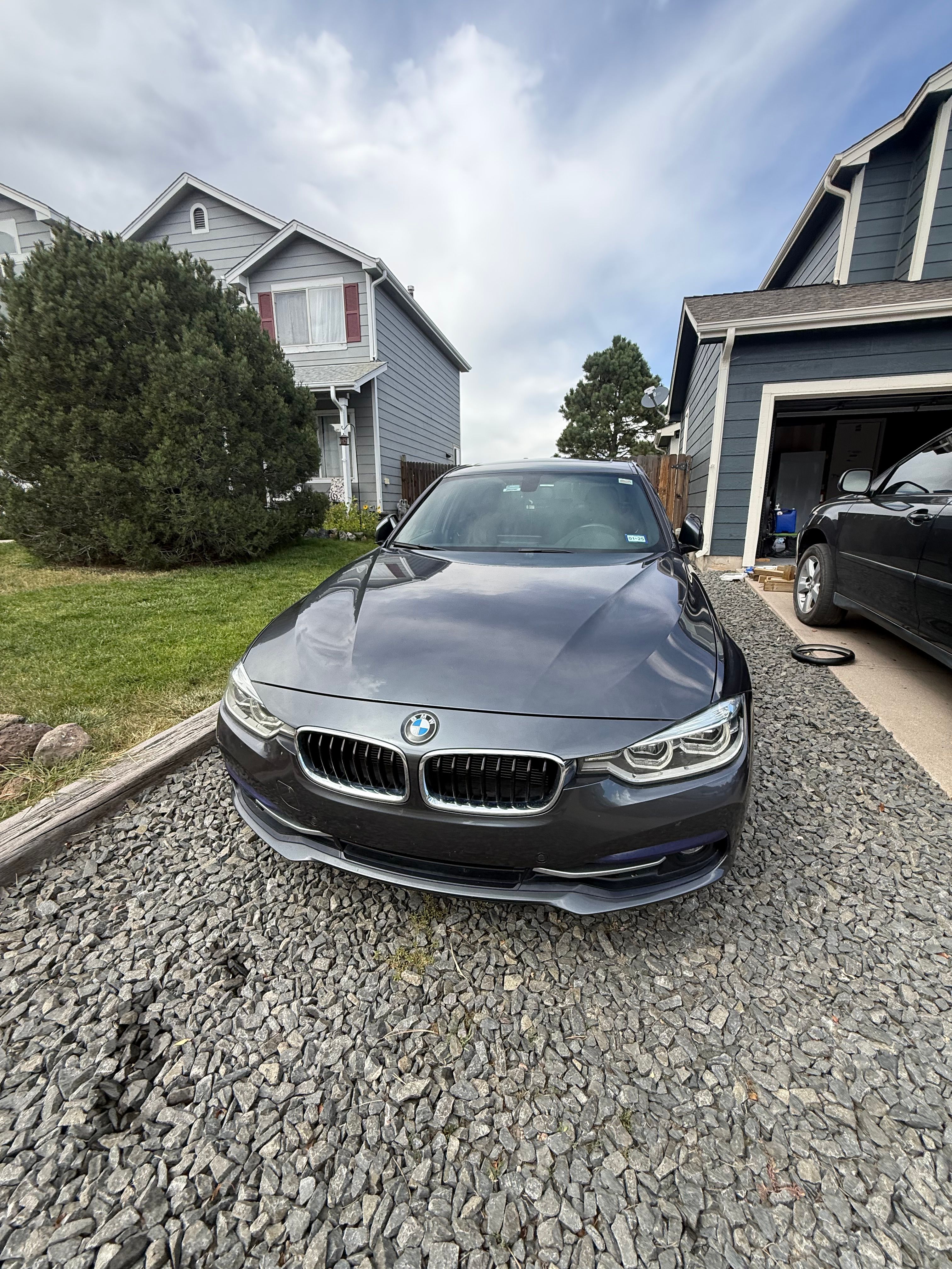 Used 2016 BMW 328i Sedan RWD image 2
