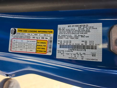 Used 2019 Ford Mustang Coupe image 9