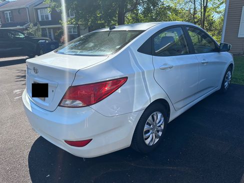 Used 2017 Hyundai Accent SE FWD image 14