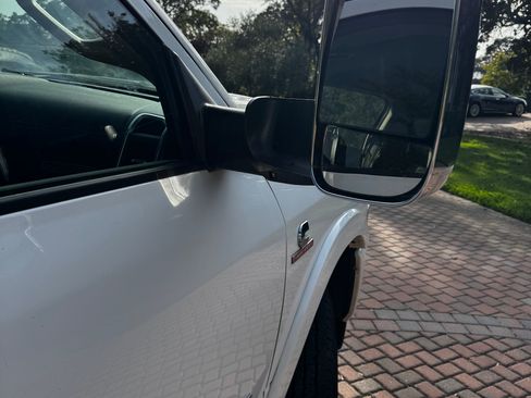 Used 2022 RAM 3500 Laramie image 10