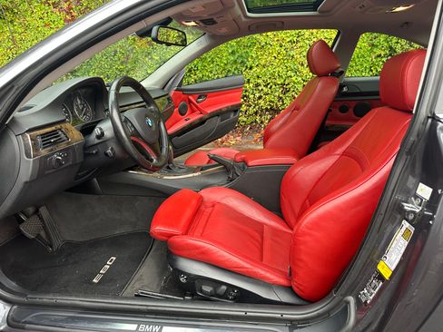 Used 2007 BMW 328xi Coupe image 9