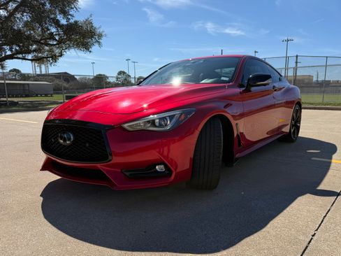 Used 2022 INFINITI Q60 Red Sport 400 w/ Proactive Package image 4