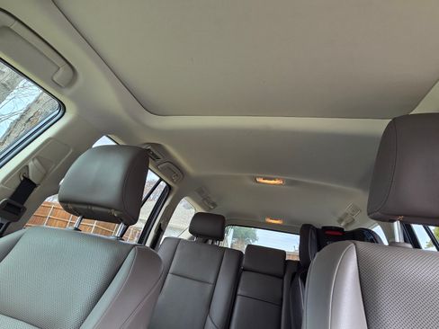 Used 2022 Lexus GX 460 Premium w/ Premium Package image 13