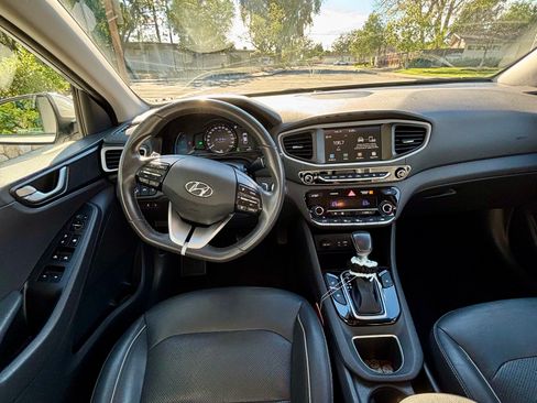 Used 2019 Hyundai Ioniq Limited image 20