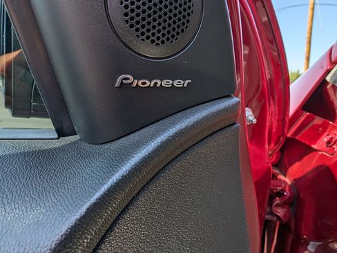 Used 2009 Chevrolet Cobalt SS image 10