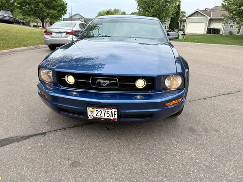 Used 2007 Ford Mustang Premium RWD image 12