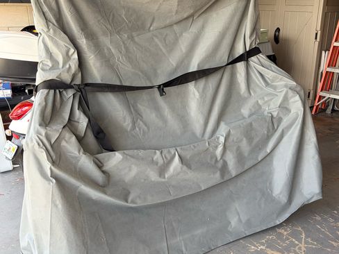 Used 2004 Ford Thunderbird image 10