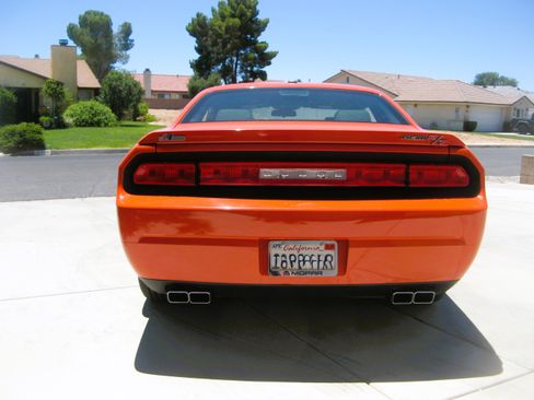 Used 2009 Dodge Challenger R/T image 9