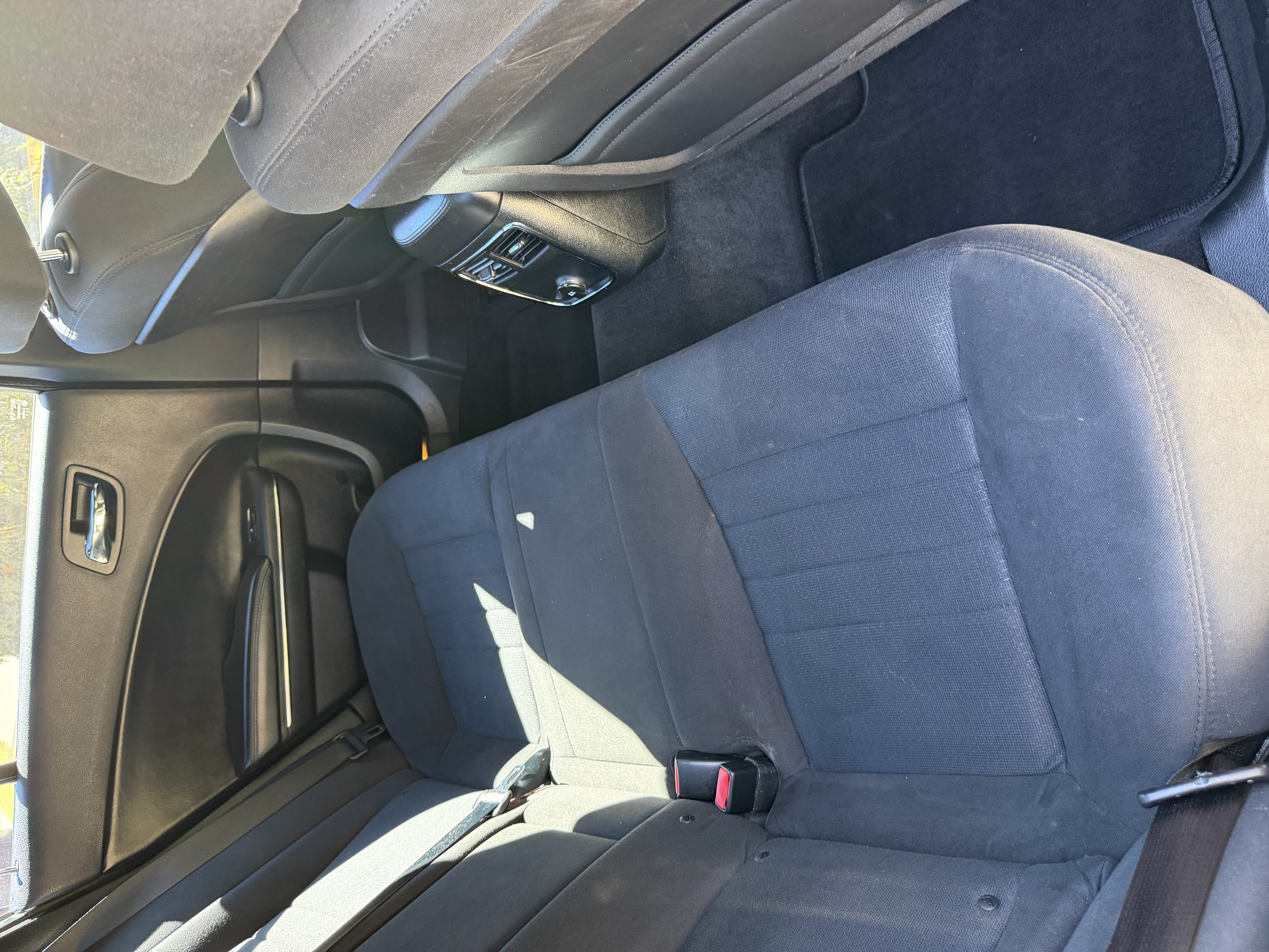 Used 2014 Dodge Charger SE RWD image 13