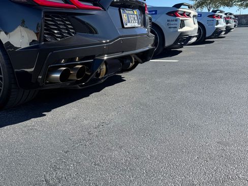 Used 2024 Chevrolet Corvette Stingray Premium Conv w/ Z51 Performance Package image 13