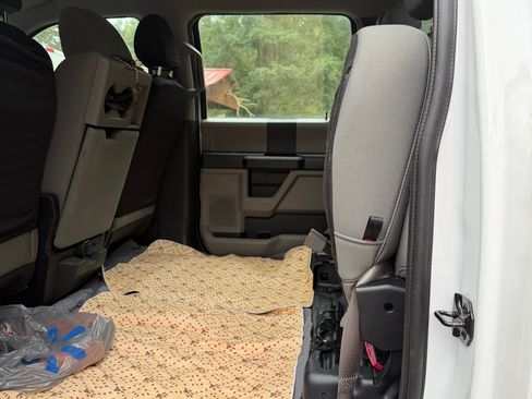 Used 2019 Ford F350 XL w/ Power Equipment Group AWD/4WD image 9