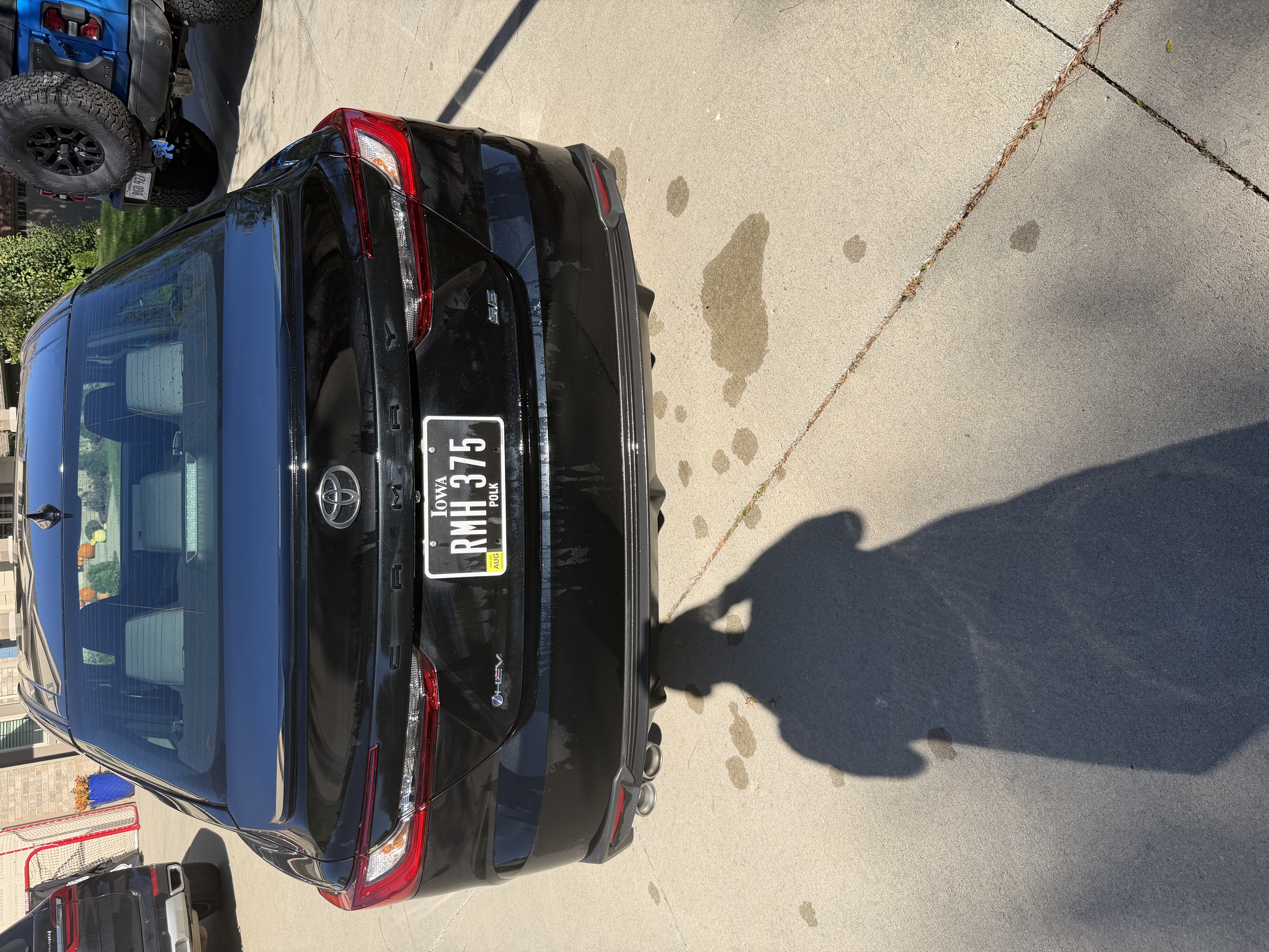 Used 2026 Toyota Camry SE w/ Multimedia Upgrade Package FWD image 4