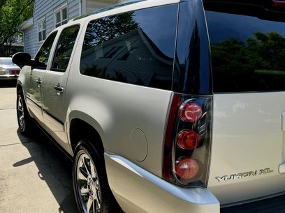 Used 2013 GMC Yukon XL Denali