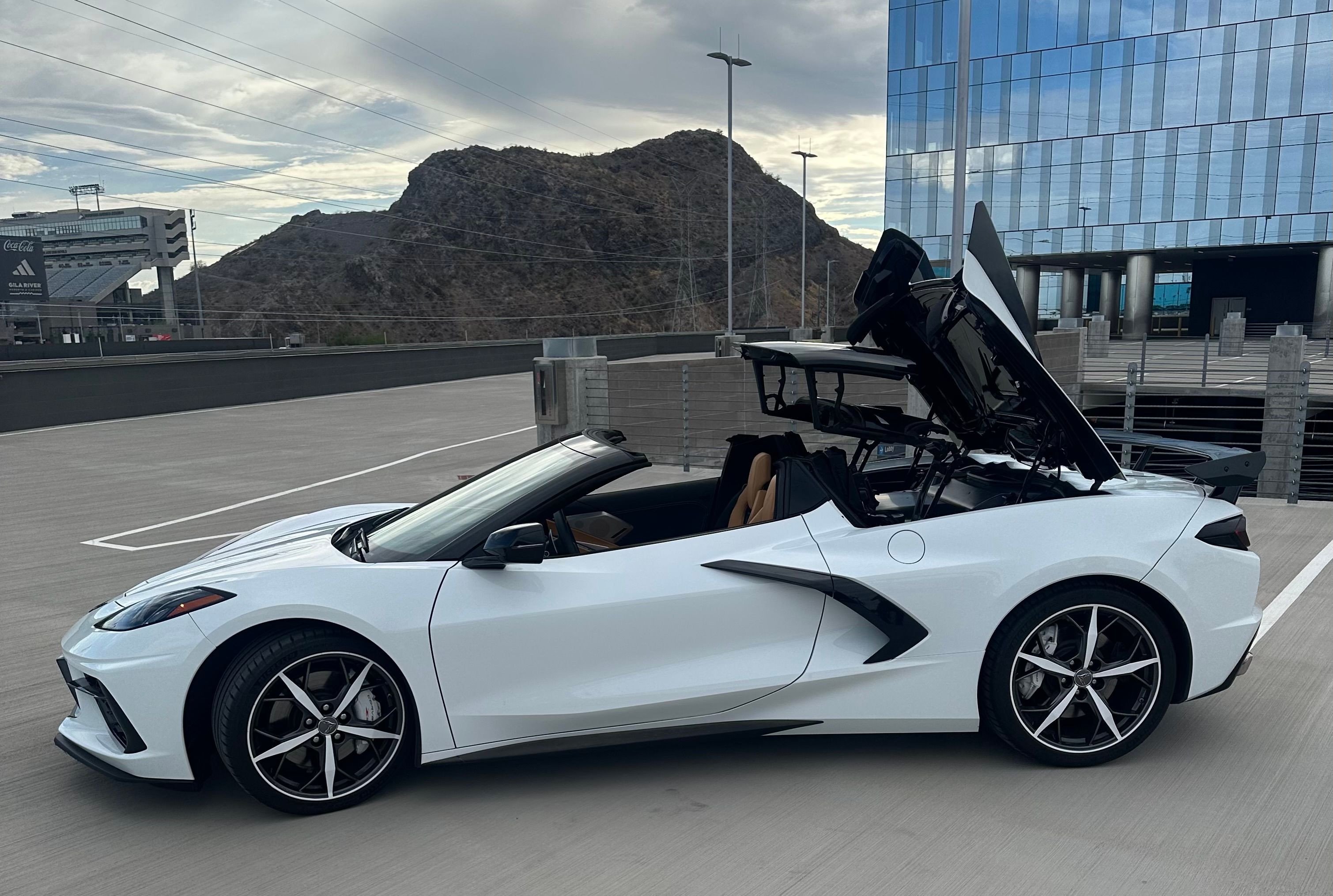 Used 2022 Chevrolet Corvette Stingray Preferred Conv w/ Z51 Performance Package RWD image 4
