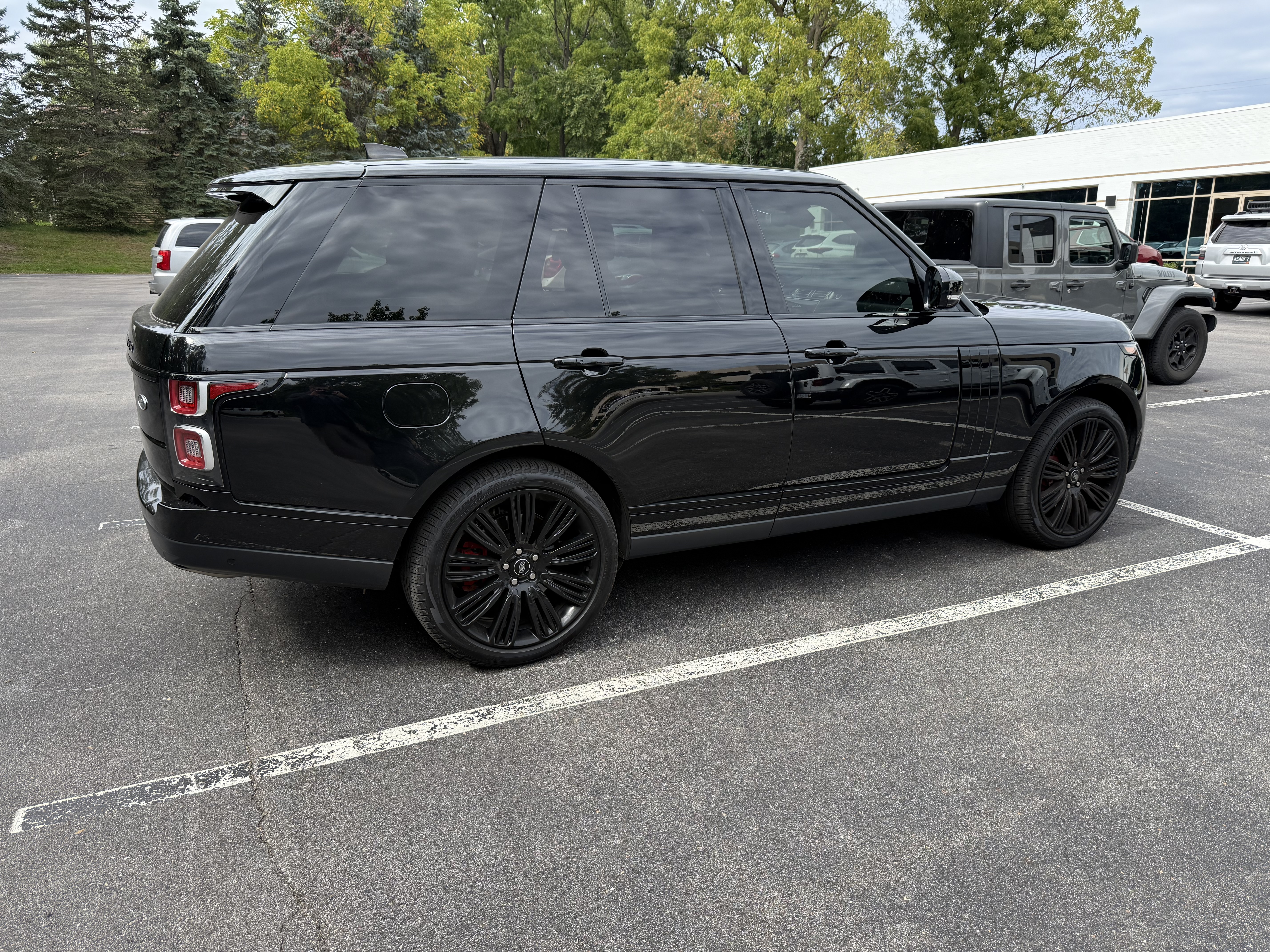 Used 2022 Land Rover Range Rover Westminster Edition AWD/4WD image 2